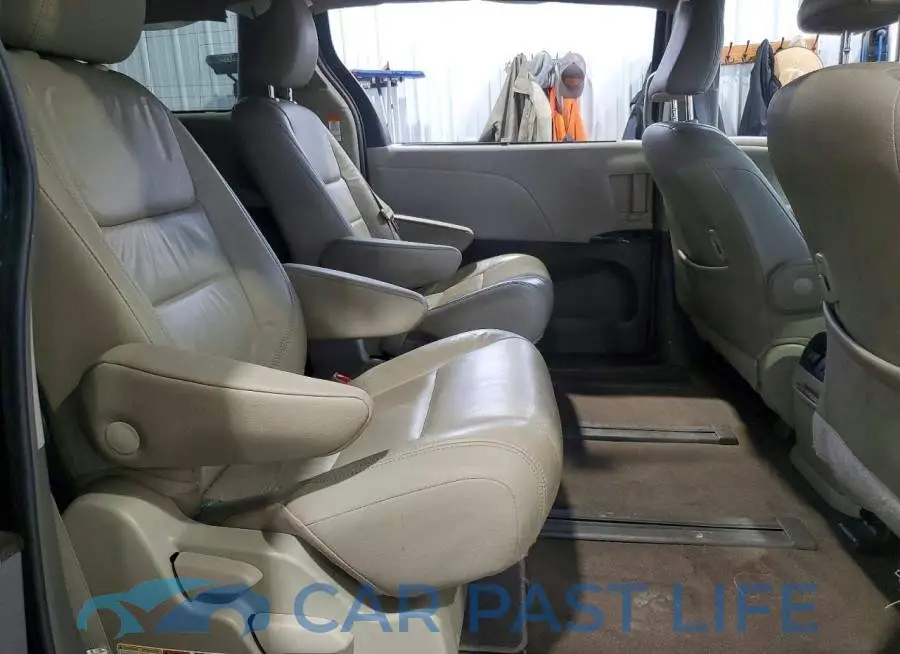 5TDDZ3DC3JS197497# 11