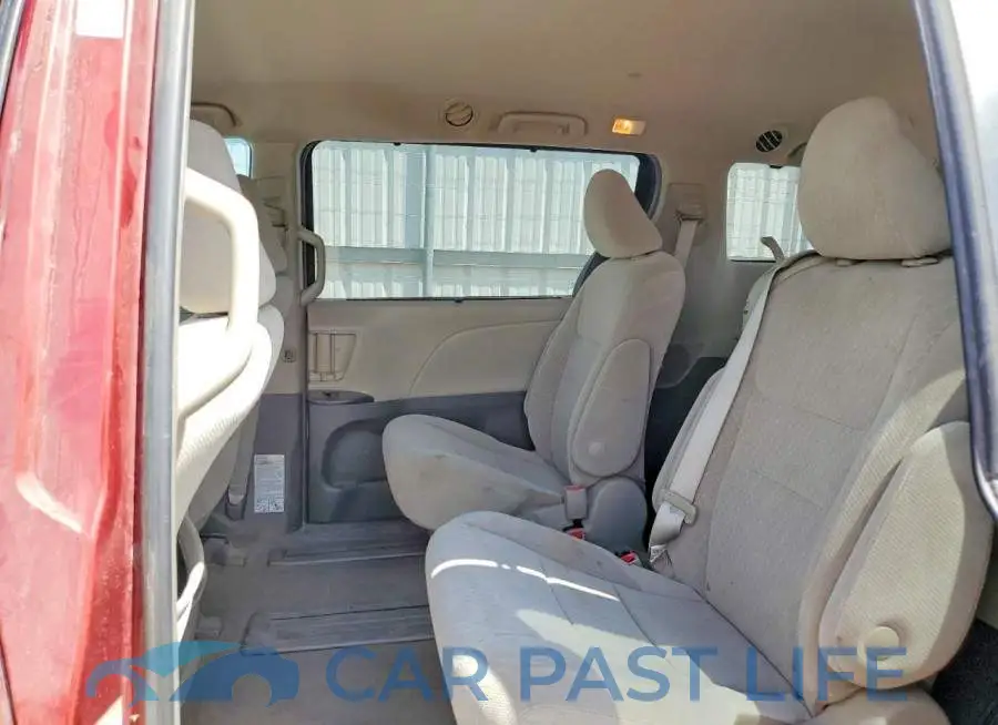 5TDKZ3DC2JS901700# 11