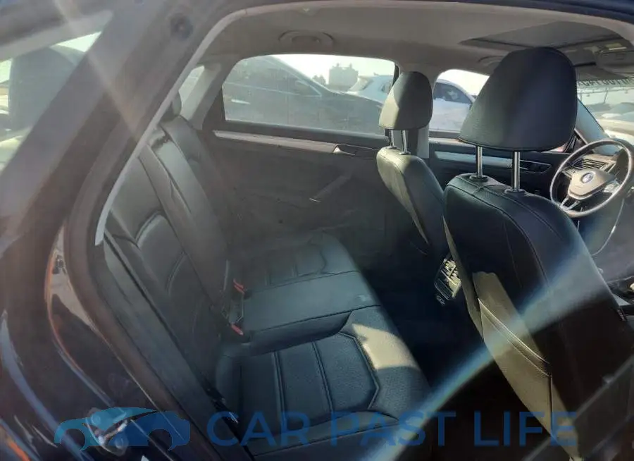 1VWLA7A33KC013447# 10