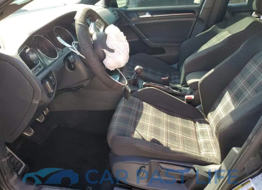 3VW5T7AU9HM047573# 7