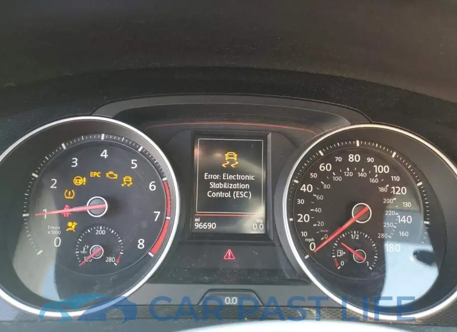 3VW5T7AU9HM047573# 9