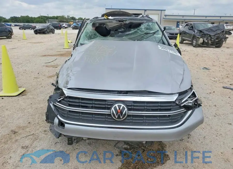 3VW7M7BU5PM024584# 5