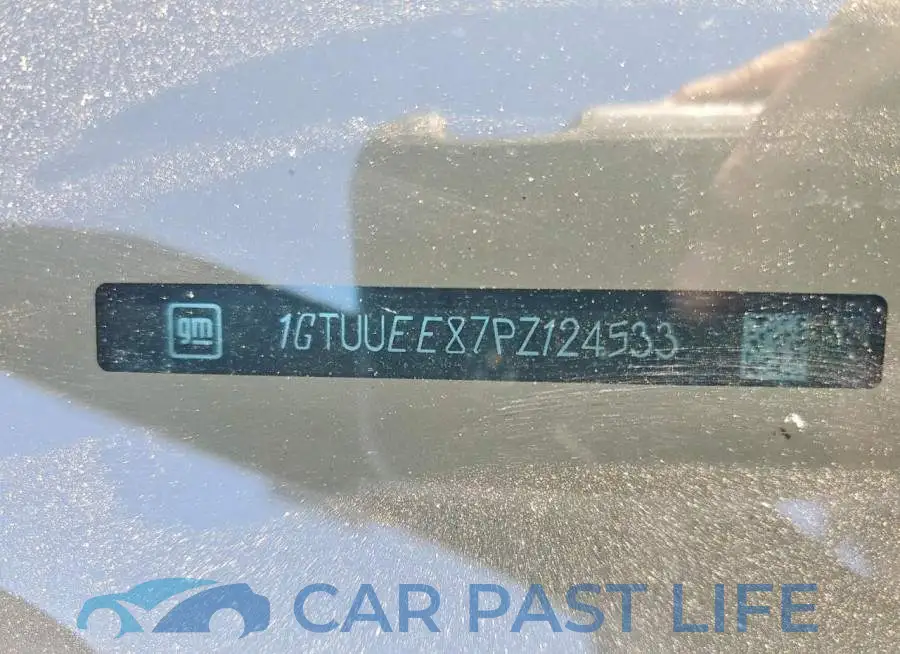 1GTUUEE87PZ124533# 12