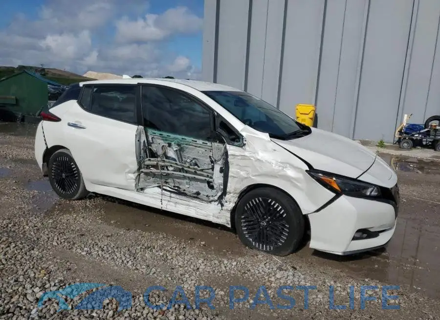 1N4CZ1CV4RC551937# 4