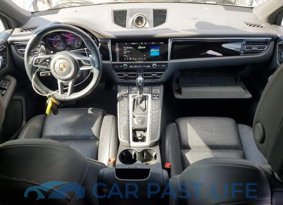 WP1AA2A50LLB05856# 8