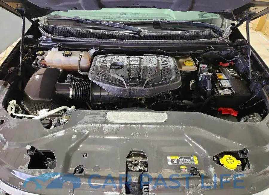 1C4SJSBP6RS176158# 12