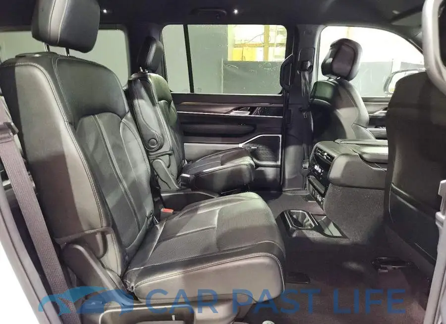 1C4SJVDP2RS169254# 11