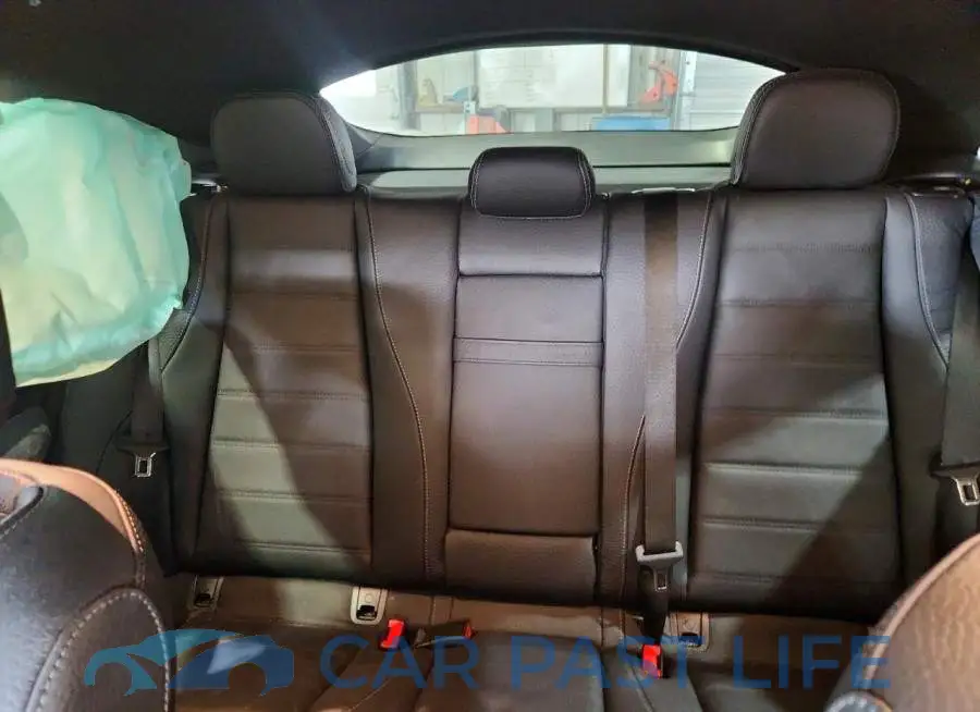 4JGFD5KB8SB427598# 10