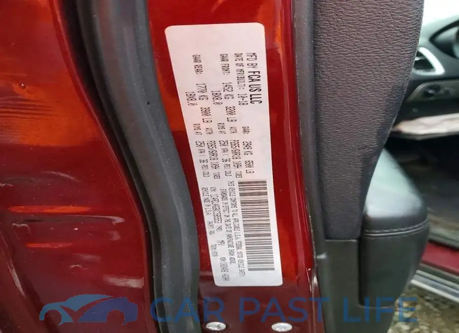 1C4RDJAG6KC585553# 14