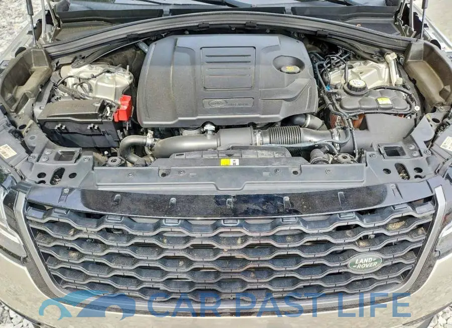 SALYL2RX8JA726490# 11