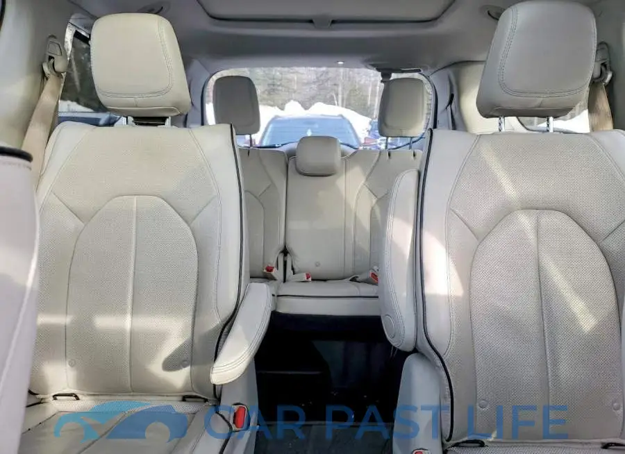 2C4RC1N70JR145010# 10