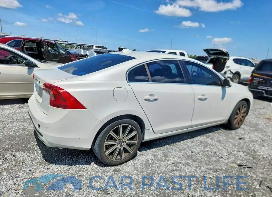 LYV402HK3HB154767# 3