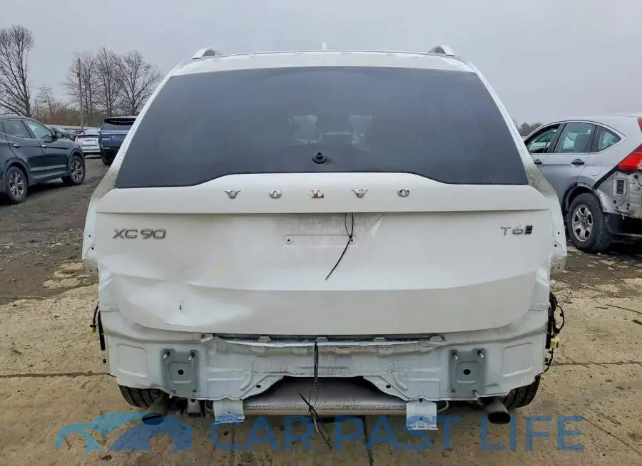 YV4A22PK2J1367041# 6