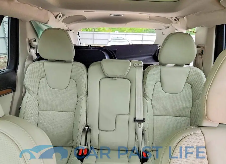 YV4A22PL9H1173951# 10