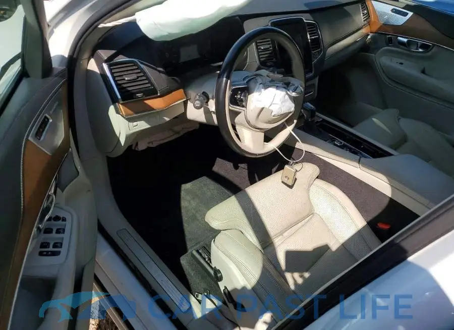 YV4A22PL9H1173951# 8