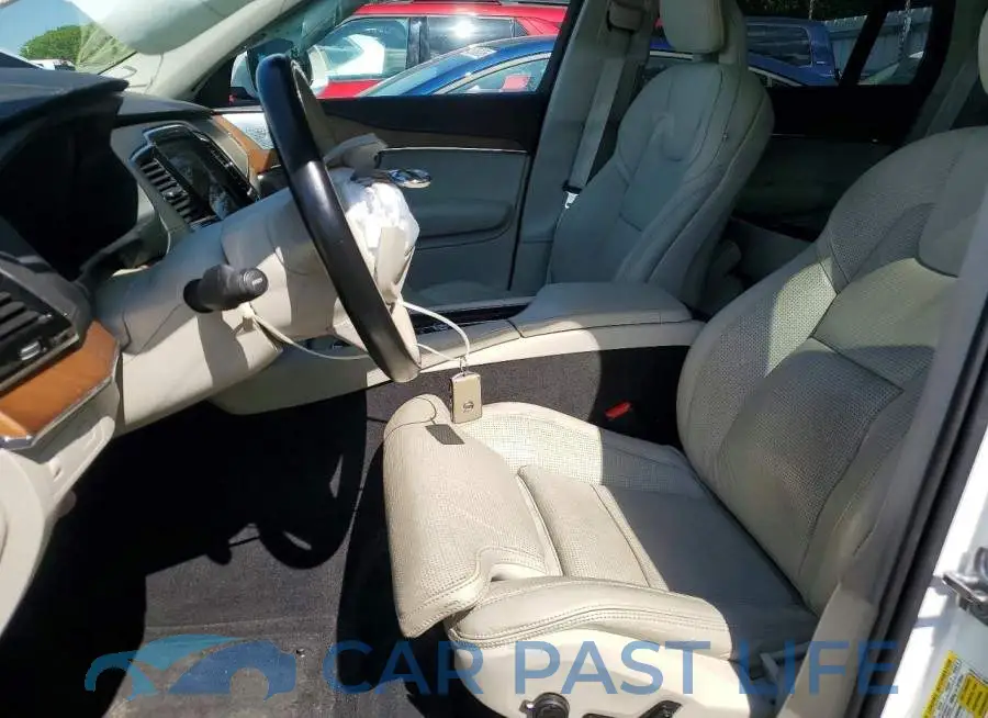 YV4A22PL9H1173951# 7