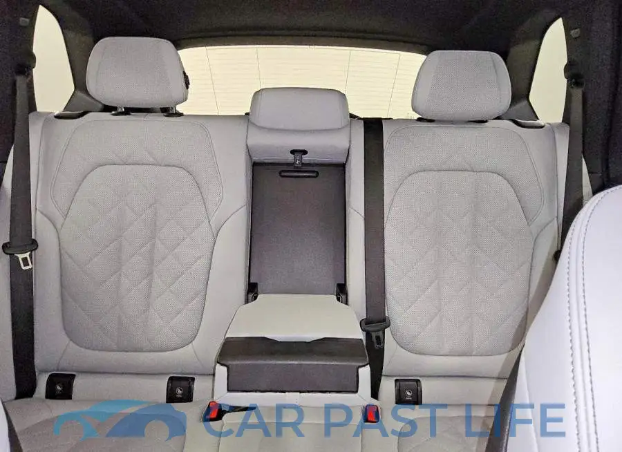 5UX23EU01T9195838# 10