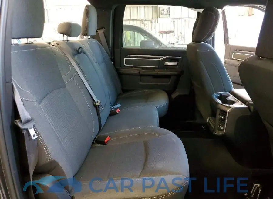 3C6UR5DL0LG303862# 10