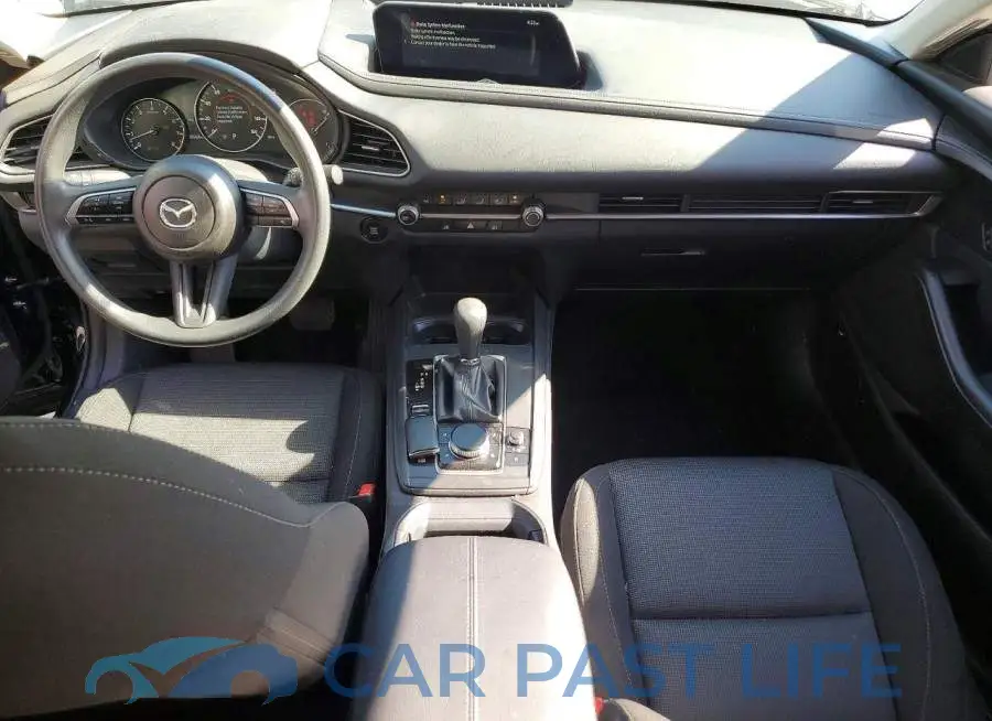 3MVDMBAM5RM682899# 8