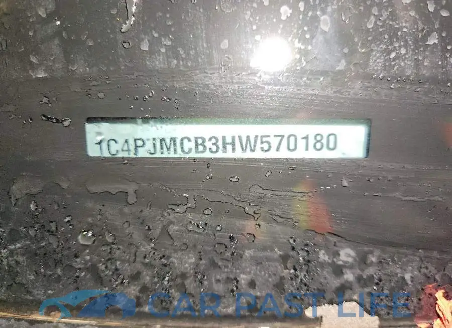1C4PJMCB3HW570180# 12