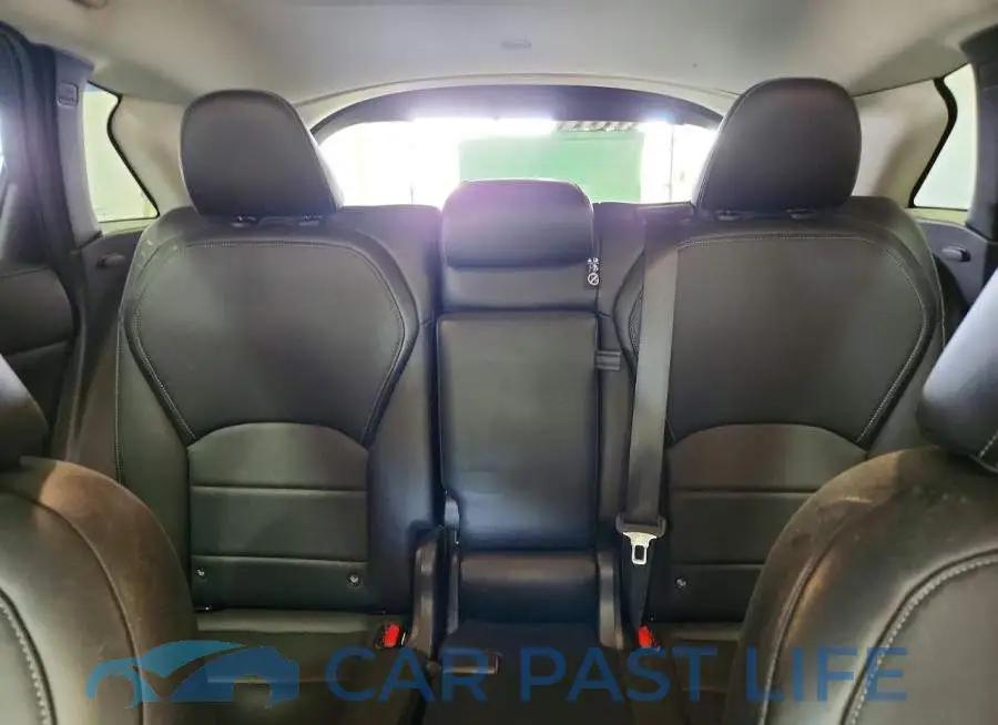 3PCAJ5M39KF117888# 10