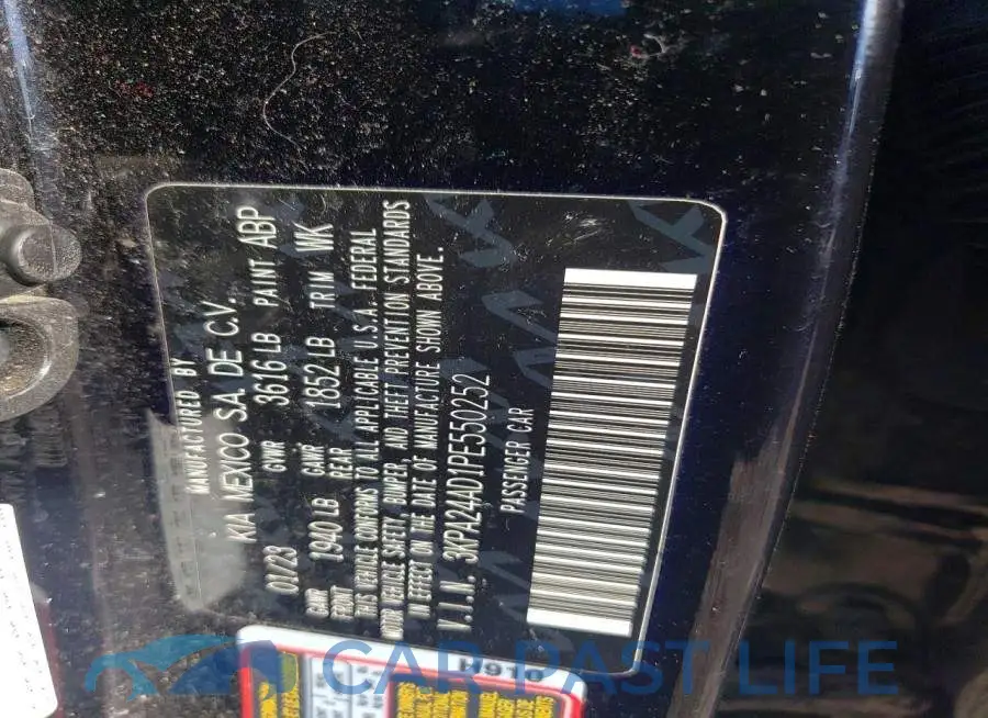 3KPA24AD1PE550252# 13