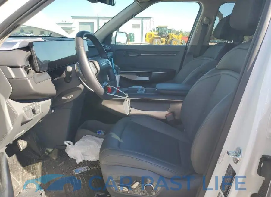 KNDAB5S10R6050456# 7