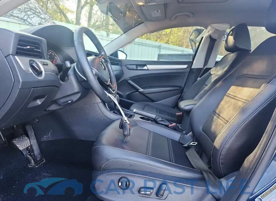 1VWSA7A38MC008212# 7
