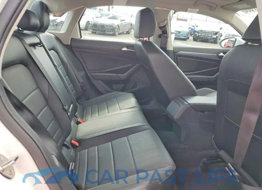 3VW7M7BU4PM032305# 10