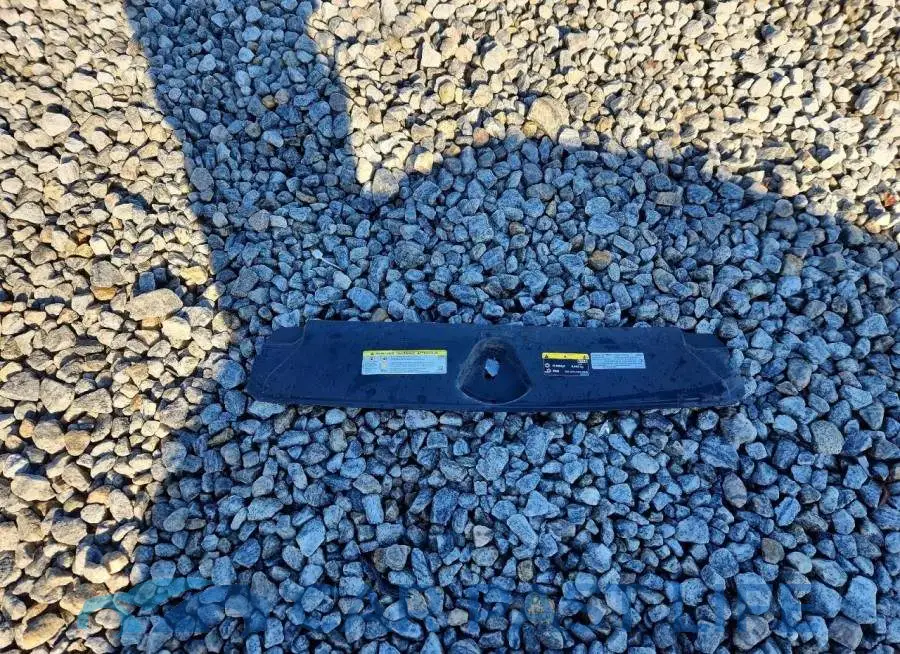 WA1DECF31L1008008# 12