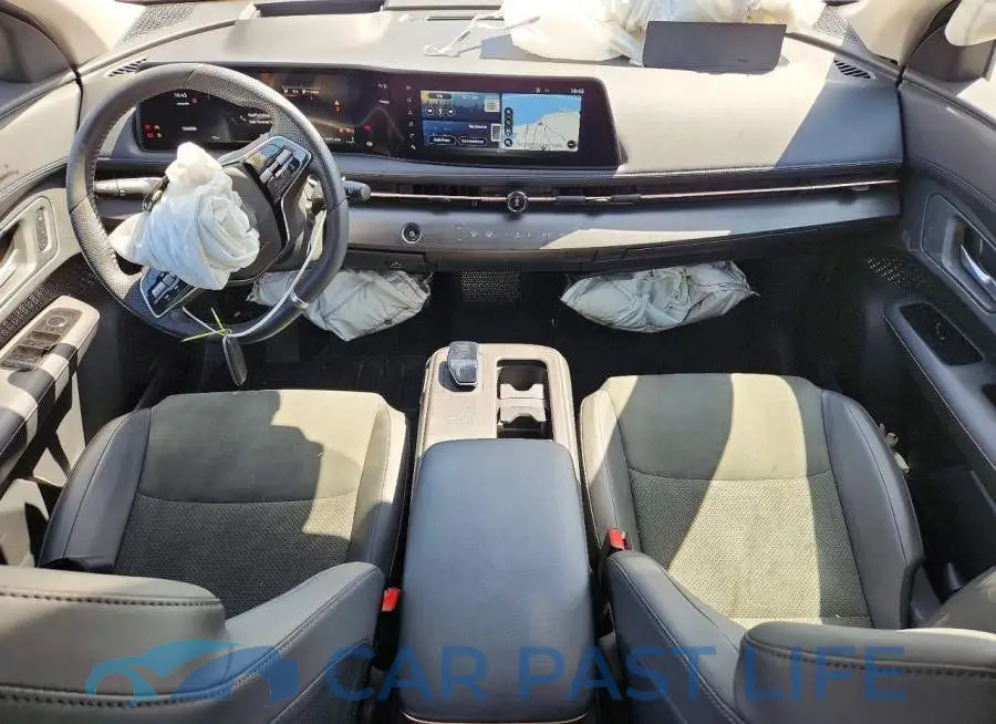 JN8BF0BE5SM463770# 8
