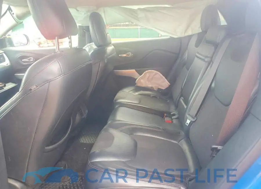 1C4PJMBX2JD522751# 11