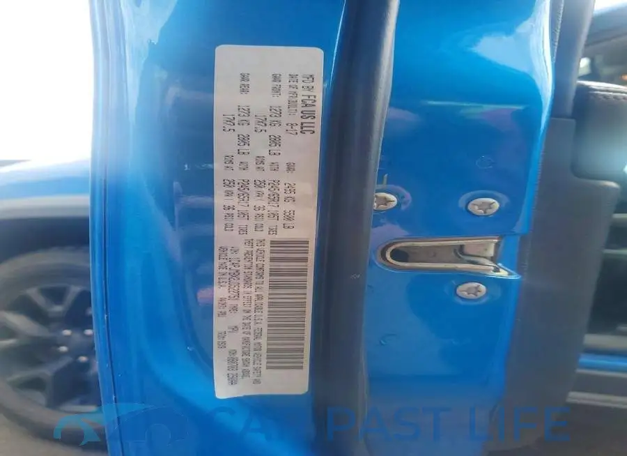 1C4PJMBX2JD522751# 13