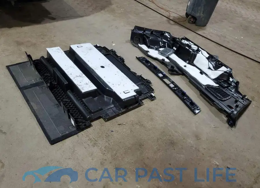1C4SJSAP7RS118447# 13