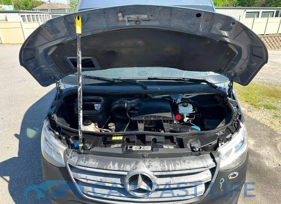 WD4PF1CD8KP147104# 5