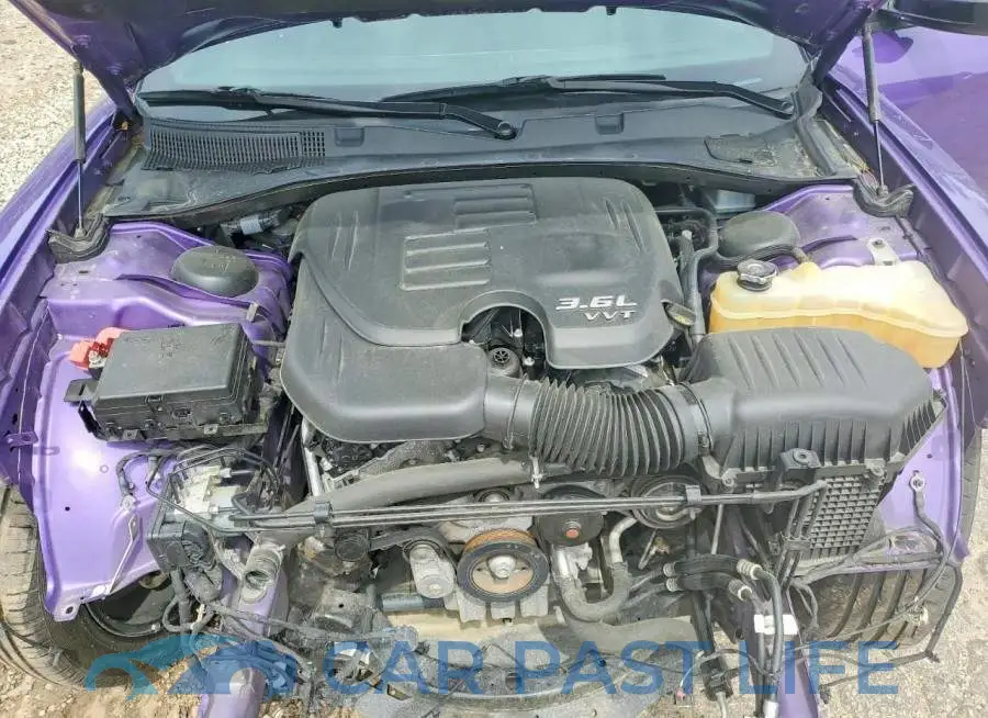 2C3CDXJG8KH520598# 11