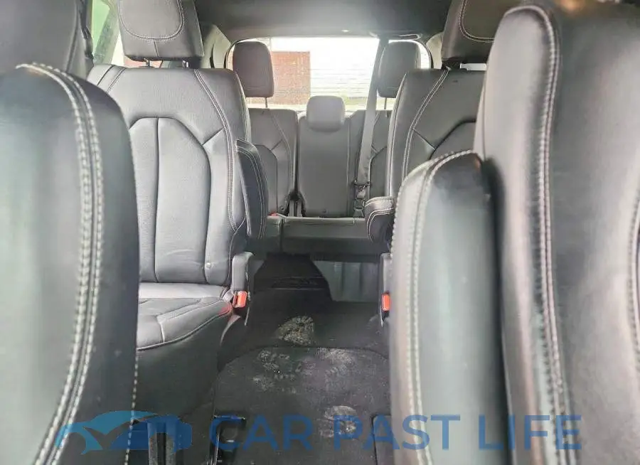 2C4RC1BG1MR540130# 10