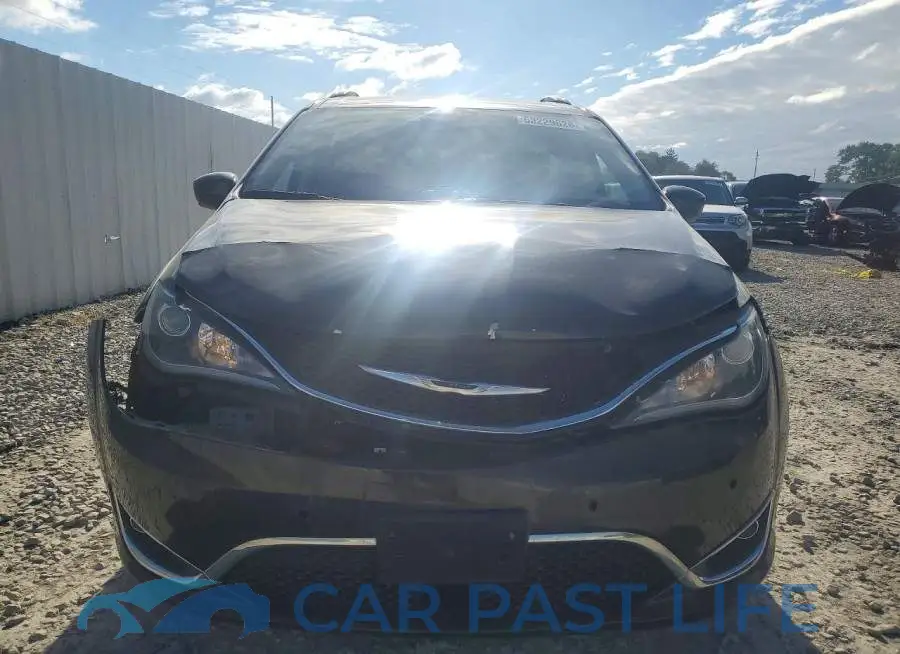 2C4RC1EG4HR817029# 5