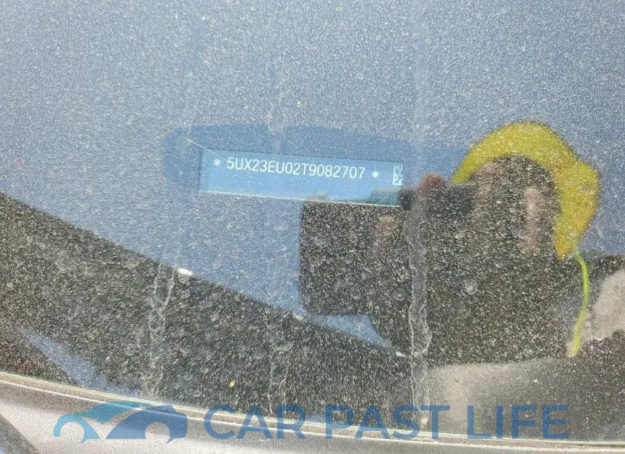 5UX23EU02T9082707# 13