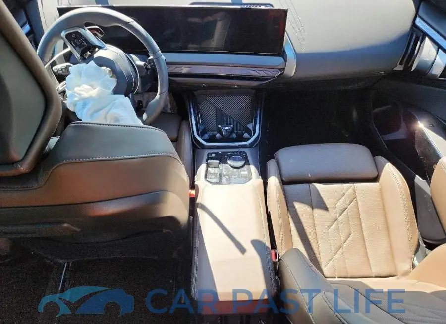 5UX53GP09T9181979# 8