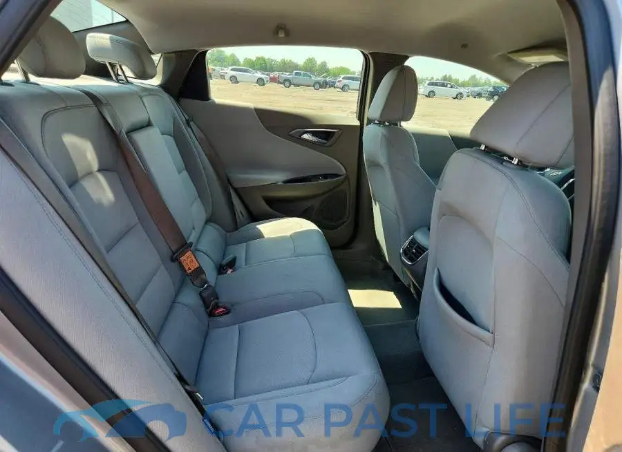 1G1ZD5ST6SF139655# 10
