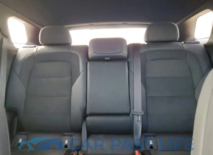3GNKDCRJ1RS203700# 10