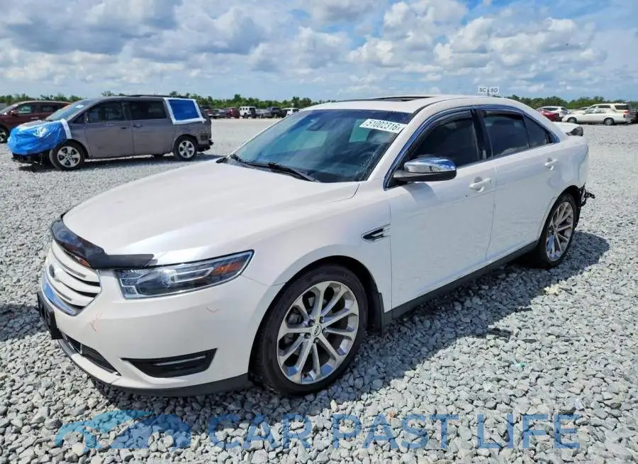 1FAHP2J89JG131747# 1