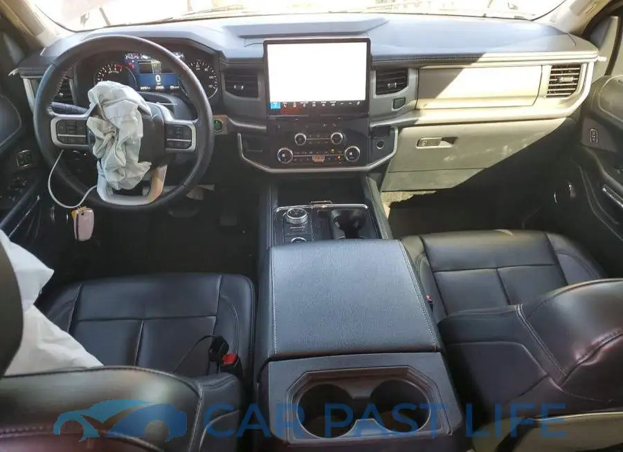 1FMJK1J8XPEA06731# 8