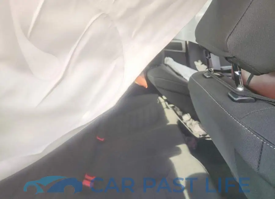 3FA6P0HD6LR102880# 10