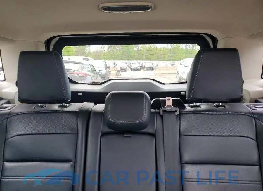 MAJ6S3KL7LC367600# 10