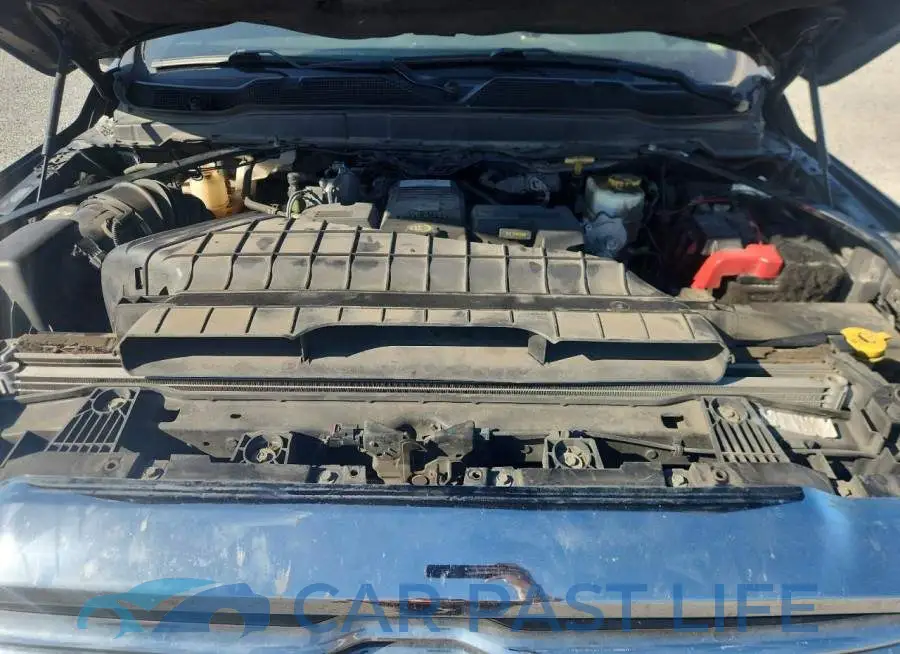 3C63RRJL2NG141775# 11
