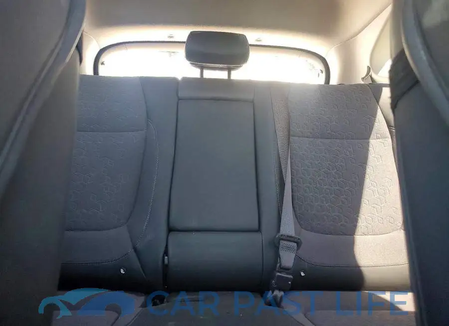 KNDEUCA77R7561999# 10
