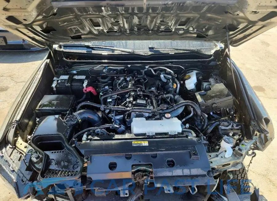 3TMLB5JN2RM080409# 11
