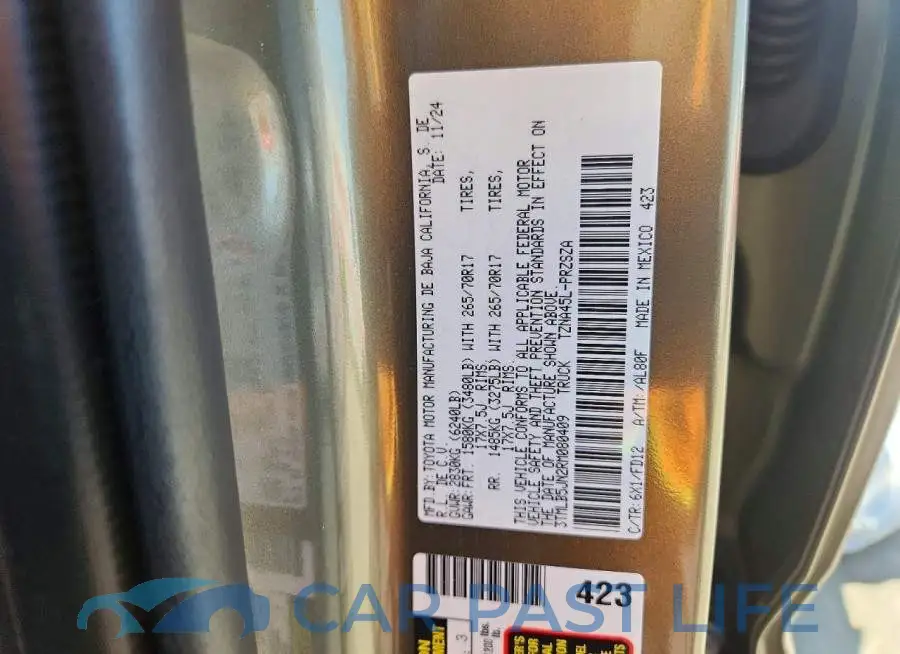 3TMLB5JN2RM080409# 12